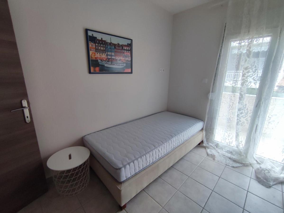 Magdalena & Bambino Apartments Сарти Экстерьер фото